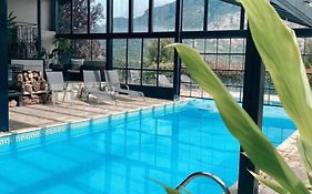 Arelauquen Bungalows&Suites